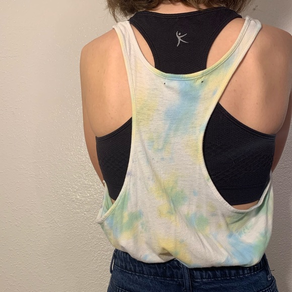 ❌❌SOLD❌❌Tie-dye Ying Yang tank - Picture 2 of 2